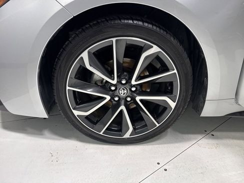 Used 2020 Toyota Corolla SE image 5