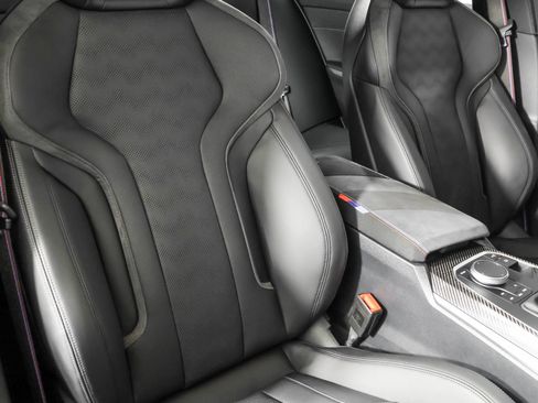 Used 2025 BMW M3 w/ Executive Package RWD image 39
