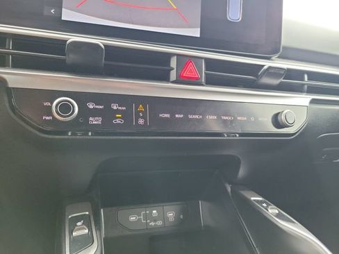 Certified 2024 Kia Sorento S AWD/4WD image 24