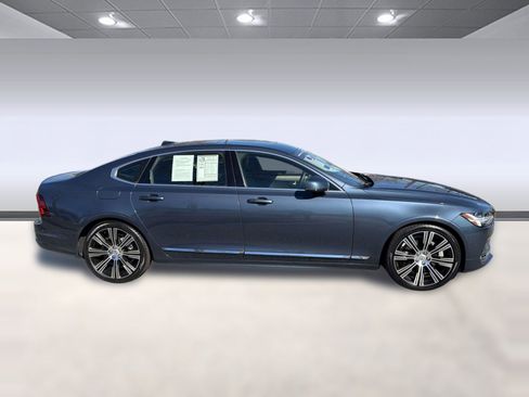 Certified 2023 Volvo S90 B6 Ultimate w/ Lounge Package image 8