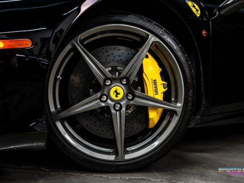 Used 2011 Ferrari 458 Italia Coupe image 16