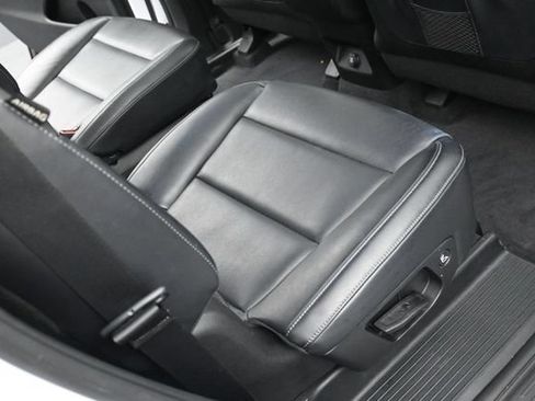 Used 2025 Kia Telluride S FWD image 34