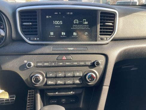 Used 2022 Kia Sportage Nightfall Edition image 17