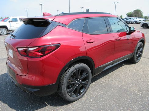 Certified 2022 Chevrolet Blazer RS w/ Enhanced Convenience Package AWD/4WD image 5