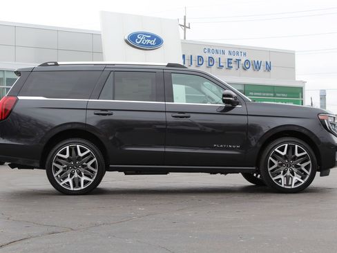 New 2026 Ford Expedition Platinum w/ Platinum Ultimate Package image 8
