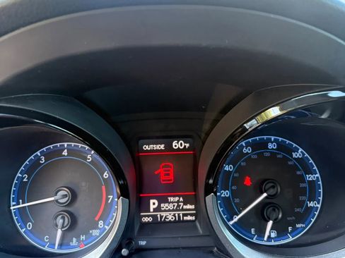 Used 2015 Toyota Corolla S FWD image 17