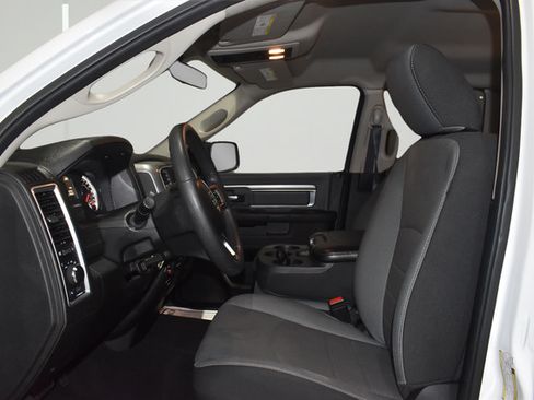 Certified 2024 RAM 1500 Classic SLT AWD/4WD image 27