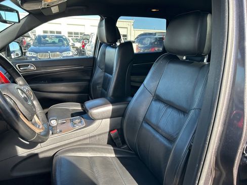 Used 2015 Jeep Grand Cherokee Limited image 16