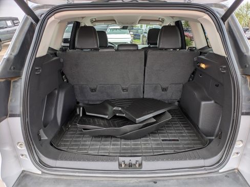 Used 2019 Ford Escape SEL image 14