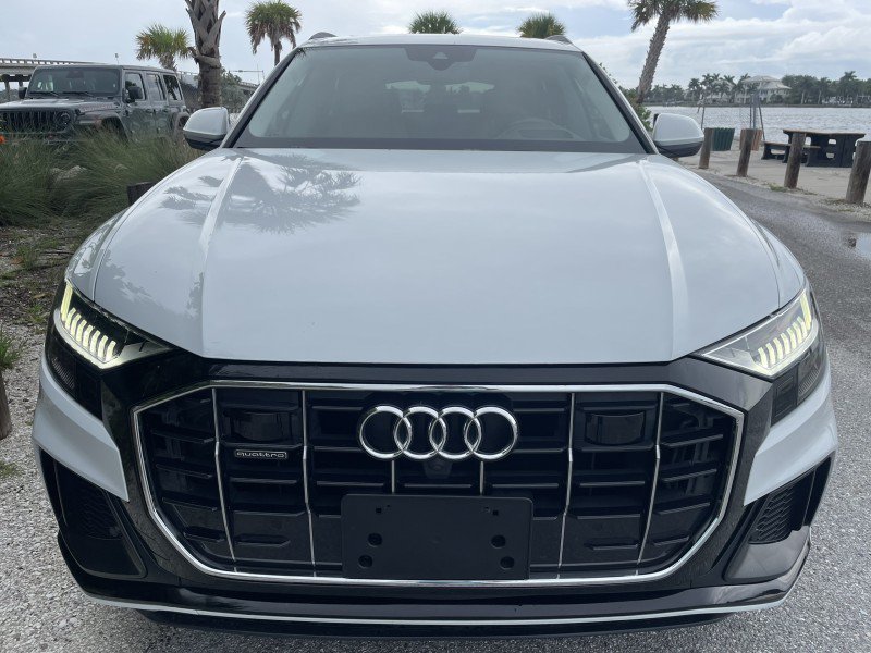 Used 2022 Audi Q8 Prestige w/ Prestige Package AWD/4WD image 4