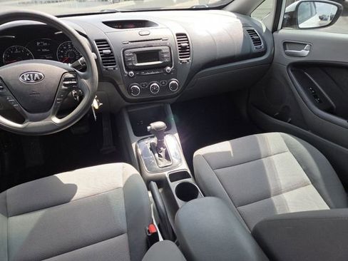 Used 2018 Kia Forte LX FWD image 24