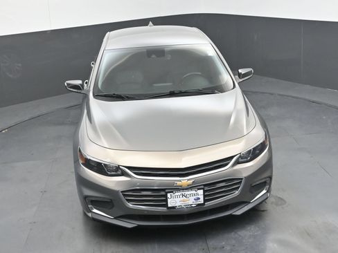 Used 2018 Chevrolet Malibu LT w/ Driver Confidence Package FWD image 29