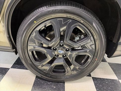 Certified 2023 Subaru Ascent Onyx Edition Limited AWD/4WD image 9