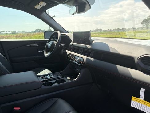 New 2026 Honda Pilot TrailSport image 16