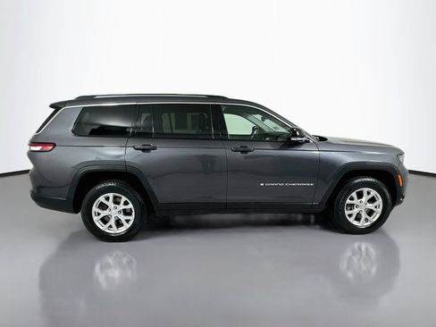Used 2024 Jeep Grand Cherokee L Limited AWD/4WD image 8