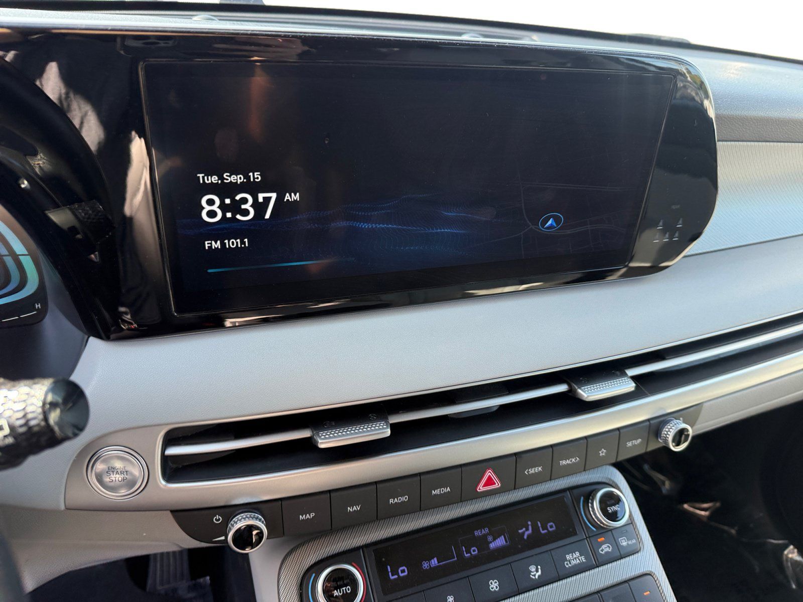 Used 2024 Hyundai Palisade SEL AWD/4WD image 12