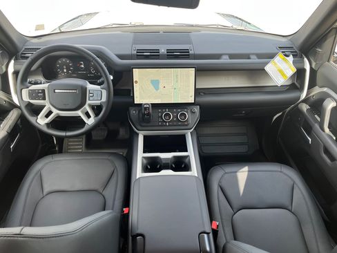 Used 2026 Land Rover Defender 110 S AWD/4WD image 15