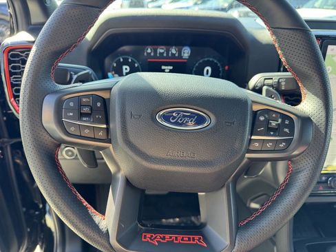 New 2025 Ford Ranger Raptor image 18