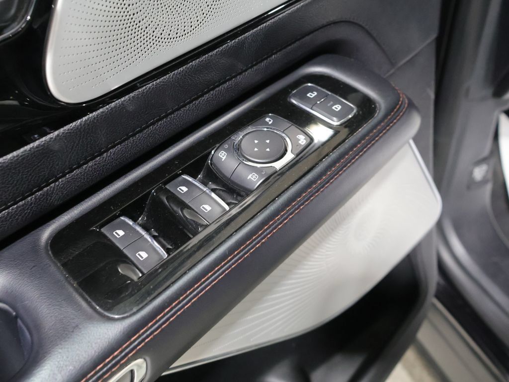 Used 2020 Lincoln Aviator Reserve w/ Equipment Group 202A AWD/4WD image 14