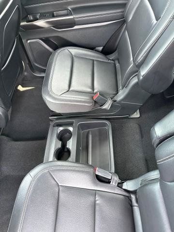 Certified 2020 Ford Explorer XLT w/ Equipment Group 202A AWD/4WD image 12