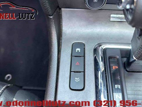 Used 2010 Ford Mustang GT Premium RWD image 32