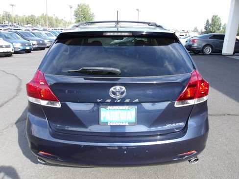 Used 2015 Toyota Venza Limited image 4