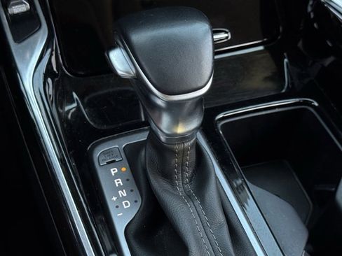 Used 2023 Kia Sorento SX image 22