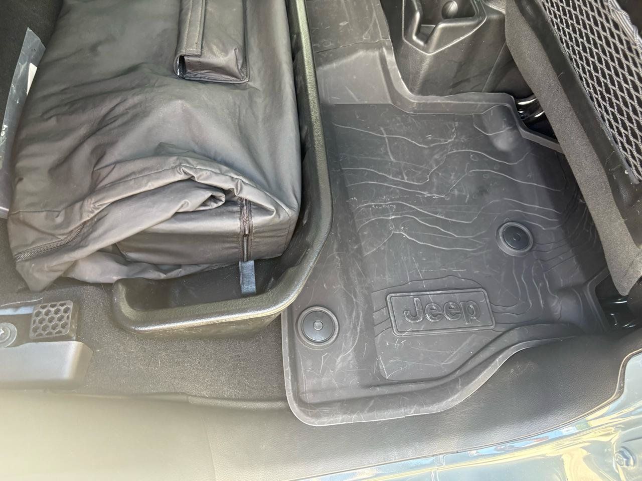 Used 2025 Jeep Gladiator Sport AWD/4WD image 63