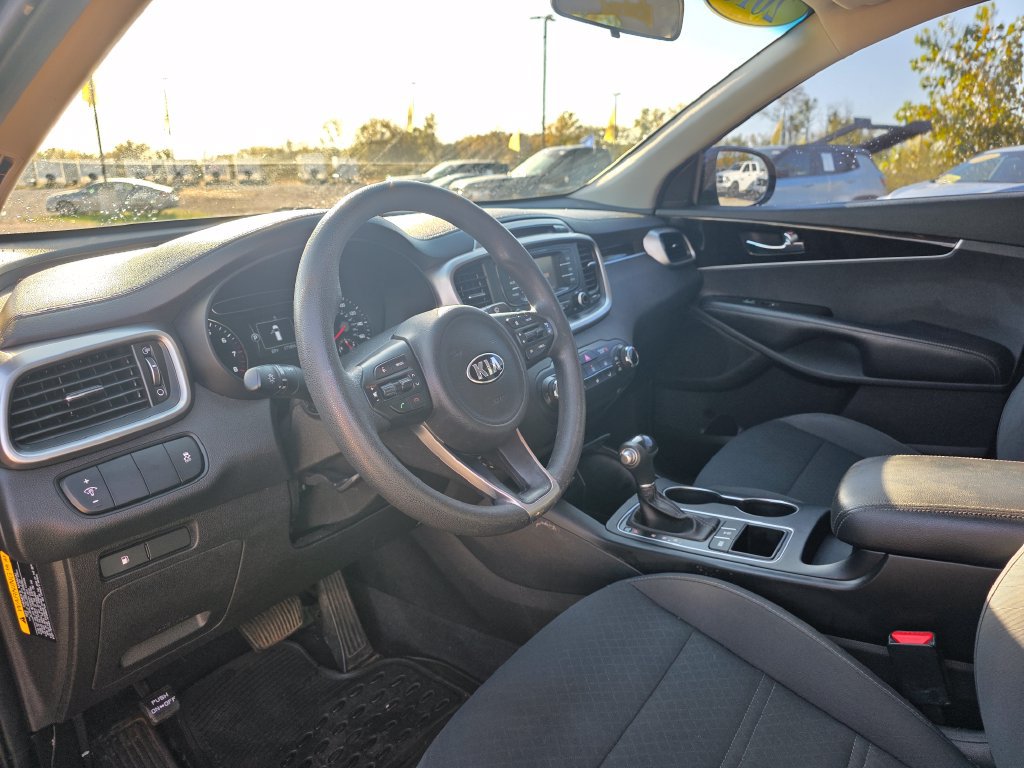 Used 2016 Kia Sorento LX AWD/4WD image 15