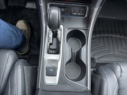 Used 2020 Subaru Ascent Limited image 43