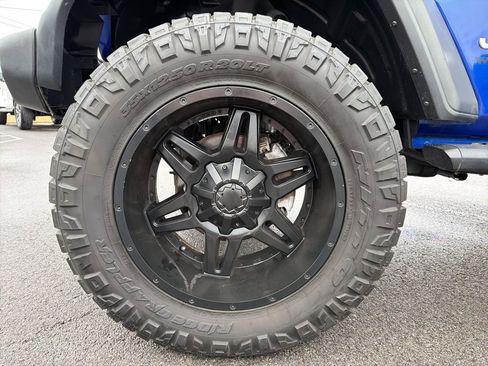 Used 2019 Jeep Wrangler Unlimited Sport S image 13