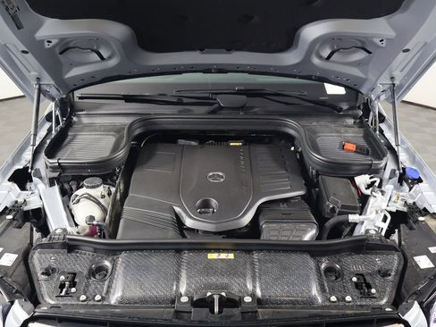 New 2026 Mercedes-Benz GLS 450 4MATIC image 10