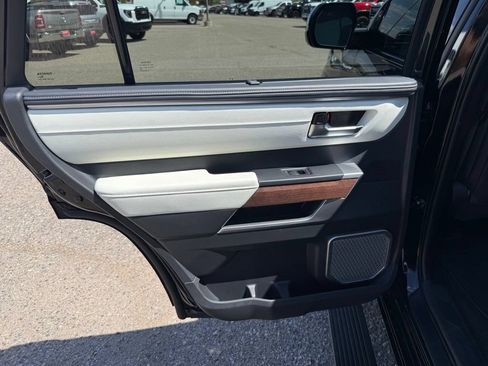 Used 2024 Toyota Sequoia Capstone AWD/4WD image 19