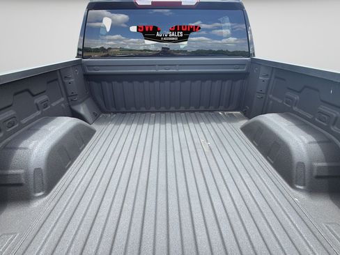 Used 2025 Chevrolet Silverado 1500 Custom AWD/4WD image 13