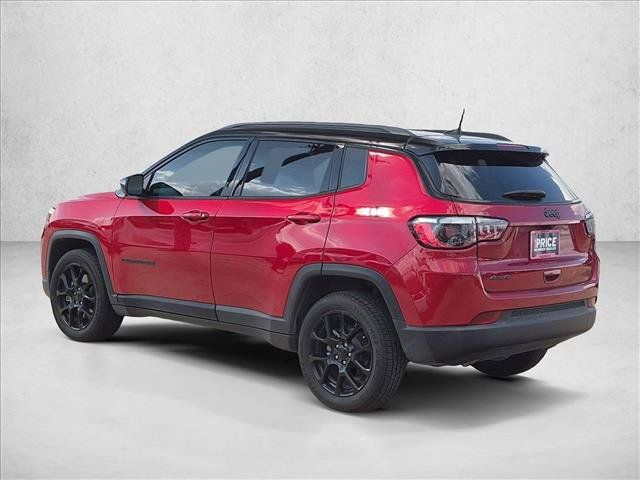 Used 2024 Jeep Compass Latitude w/ Altitude Special Edition AWD/4WD image 7