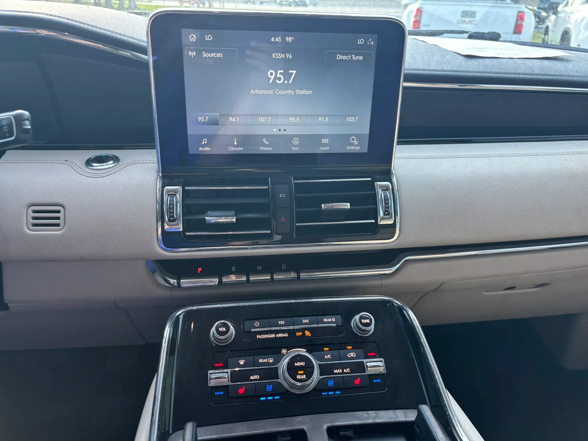 Used 2020 Lincoln Navigator Reserve AWD/4WD image 26