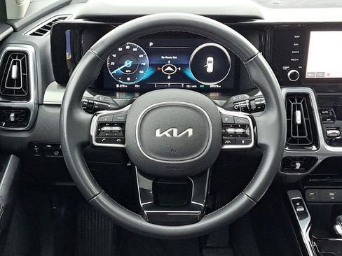 Used 2023 Kia Sorento SX AWD/4WD image 27