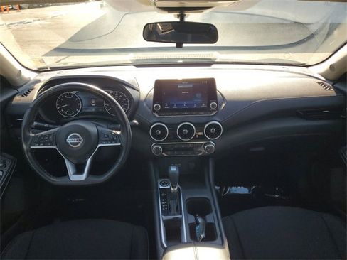 Used 2022 Nissan Sentra SV w/ Trunk Package image 23