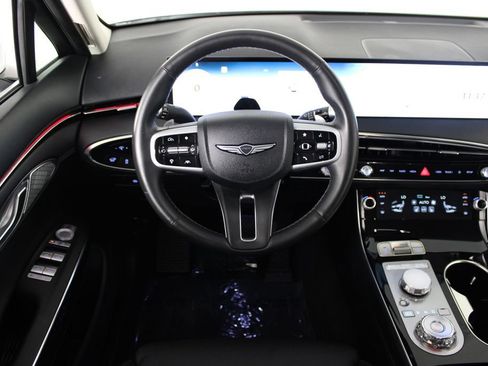 Used 2026 Genesis GV70 2.5T AWD/4WD image 6