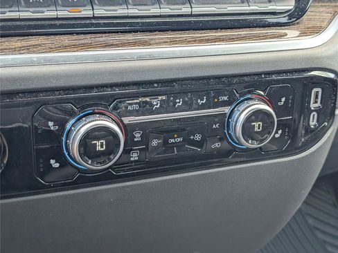 Used 2022 GMC Sierra 1500 Elevation image 19