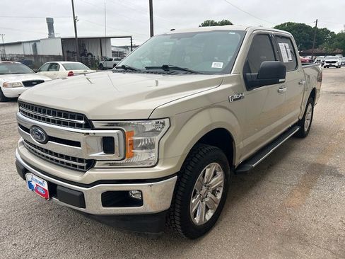 Certified 2018 Ford F150 XLT w/ Equipment Group 302A Luxury RWD image 3