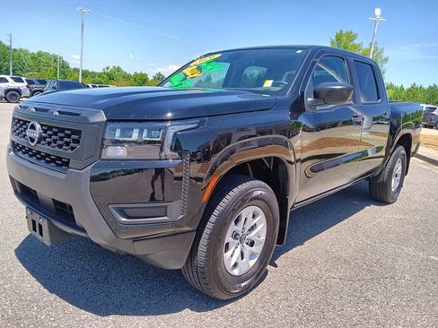 Used 2026 Nissan Frontier S w/ S Utility Package AWD/4WD image 7