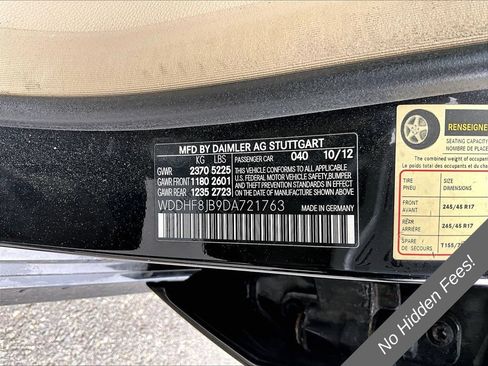 Used 2013 Mercedes-Benz E 350 4MATIC Sedan image 24
