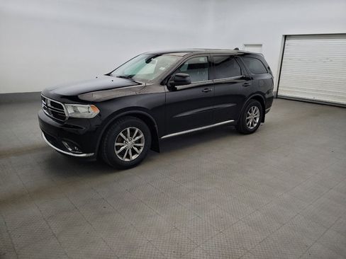 Used 2018 Dodge Durango SXT w/ 3rd Row Seating Group RWD image 2