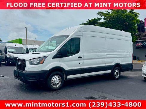 Used 2024 Ford Transit 250 148 High Roof Extended AWD image 3