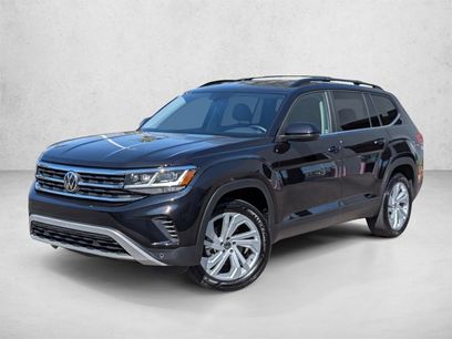 Used 2021 Volkswagen Atlas SE w/ Towing Package
