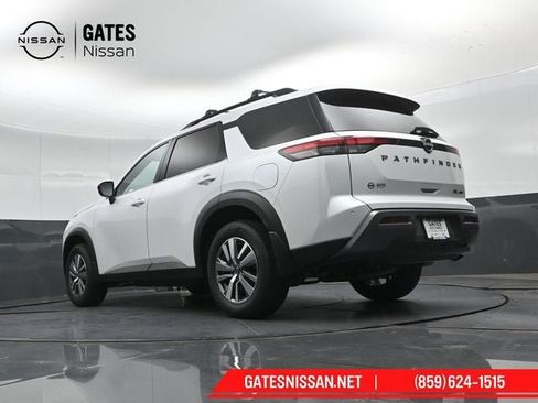 New 2026 Nissan Pathfinder SL AWD/4WD image 46