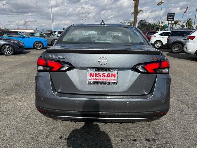 New 2025 Nissan Versa SR w/ Trunk Package FWD image 5