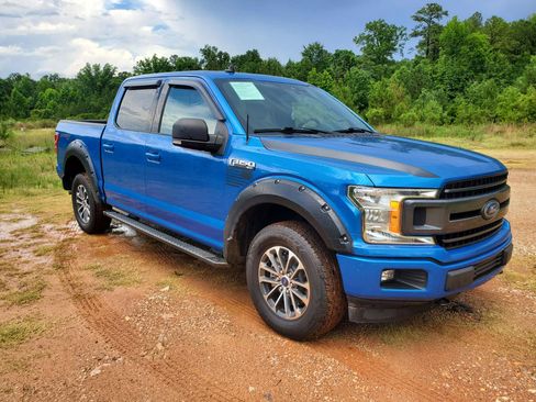 Used 2020 Ford F150 XLT w/ Equipment Group 302A Luxury AWD/4WD image 10