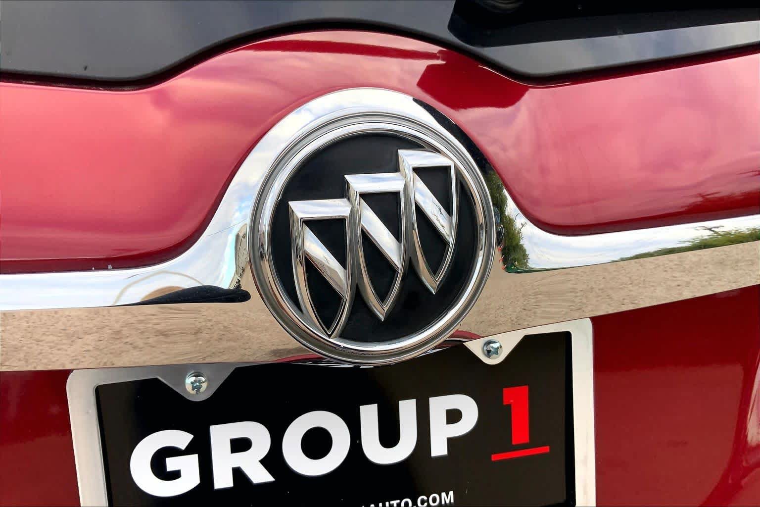 Used 2018 Buick Envision Essence FWD image 29